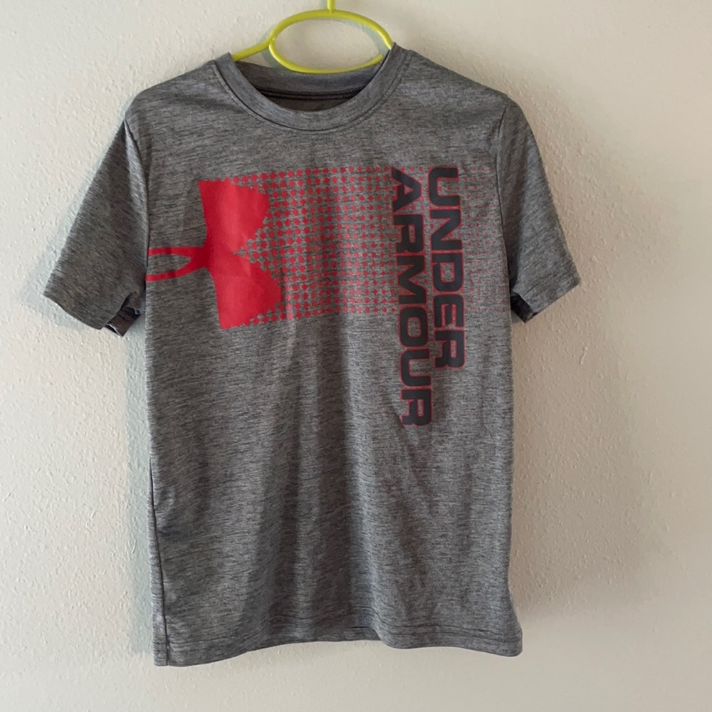 Under Armor youth small grey athletic shirt